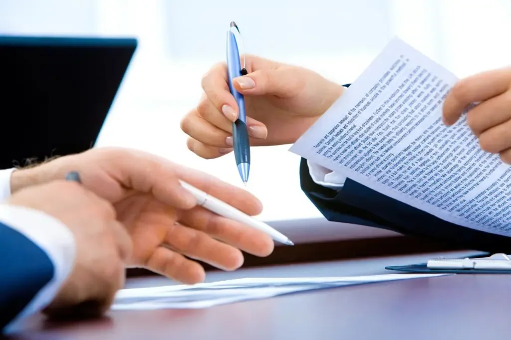  remote English–Mandarin Assistant